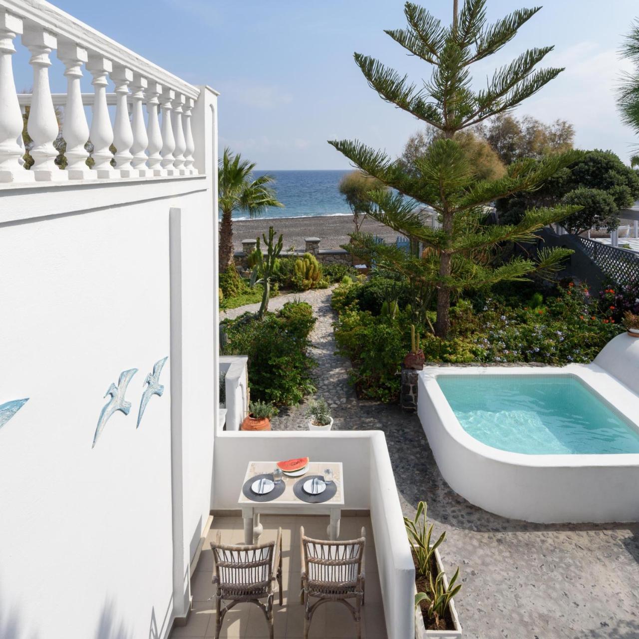 Ocean Bay Suites Kamari  Exterior photo